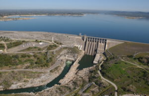 Aerial photo of Folsom Dam